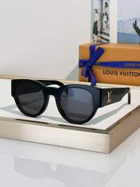 Picture of Louis Vuitton Sunglasses _SKUfw76769952fw
